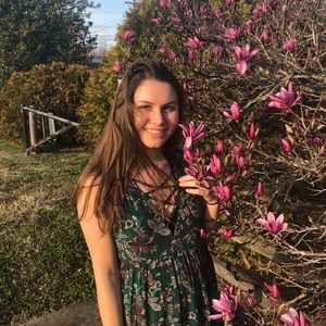 Meet your Posher, Emma